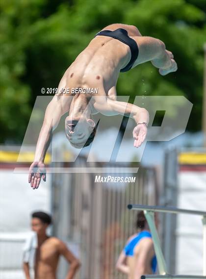 Thumbnail 2 in CIF Diving Championships photogallery.