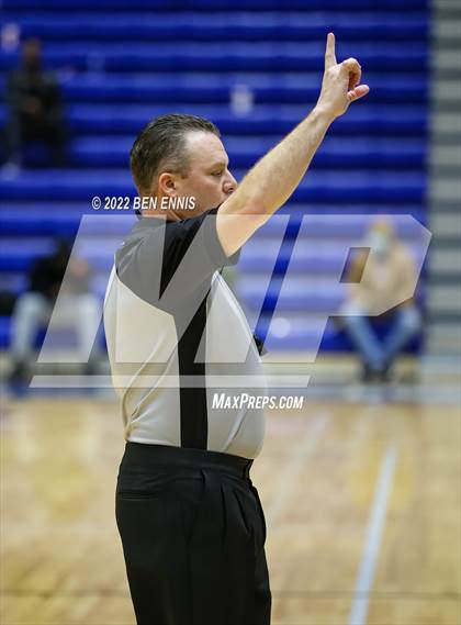 Thumbnail 1 in East Coweta vs Eagle's Landing (The Dream Challenge) photogallery.