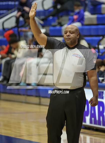 Thumbnail 2 in East Coweta vs Eagle's Landing (The Dream Challenge) photogallery.