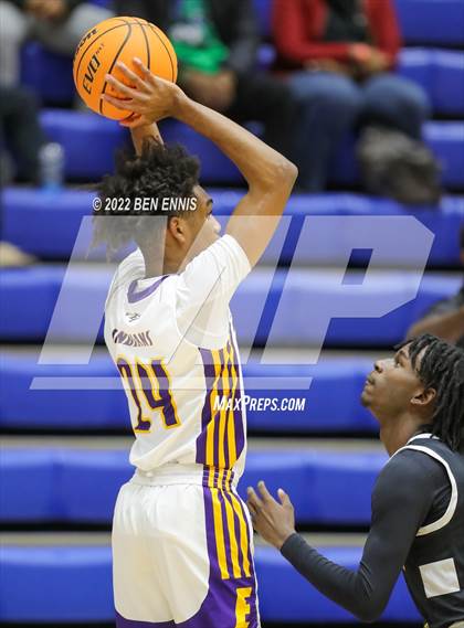 Thumbnail 1 in East Coweta vs Eagle's Landing (The Dream Challenge) photogallery.