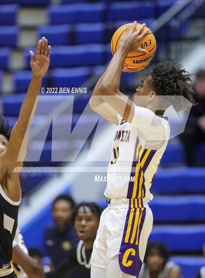 Thumbnail 3 in East Coweta vs Eagle's Landing (The Dream Challenge) photogallery.
