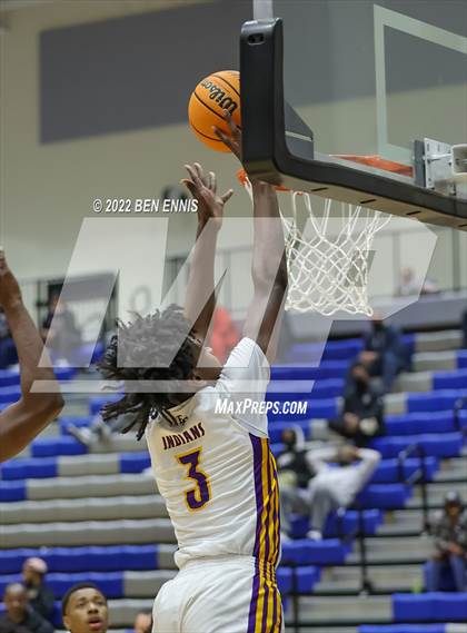 Thumbnail 1 in East Coweta vs Eagle's Landing (The Dream Challenge) photogallery.