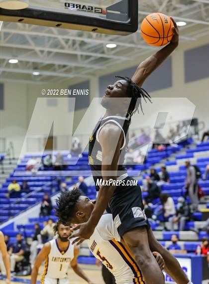 Thumbnail 2 in East Coweta vs Eagle's Landing (The Dream Challenge) photogallery.