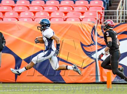 Thumbnail 3 in Valor Christian vs. Fairview (CHSAA 5A Final) photogallery.
