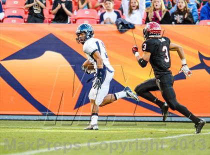 Thumbnail 1 in Valor Christian vs. Fairview (CHSAA 5A Final) photogallery.