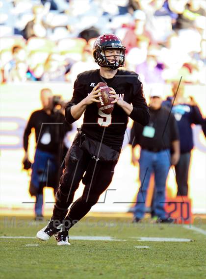 Thumbnail 3 in Valor Christian vs. Fairview (CHSAA 5A Final) photogallery.