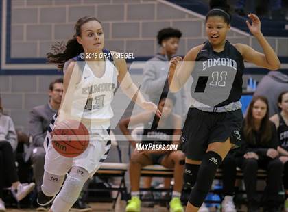 Thumbnail 3 in Edmond Santa Fe @ Edmond North photogallery.