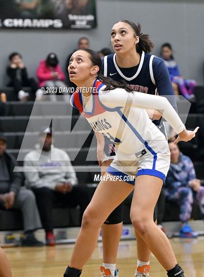 Thumbnail 3 in San Joaquin Memorial vs. Folsom (St. Mary's Stockton MLK Showcase) photogallery.