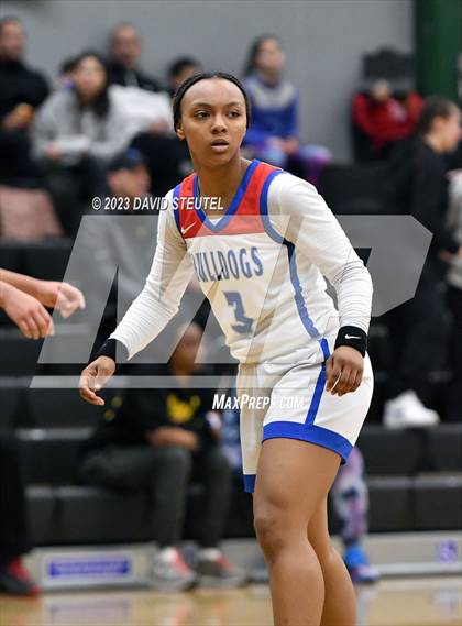 Thumbnail 2 in San Joaquin Memorial vs. Folsom (St. Mary's Stockton MLK Showcase) photogallery.