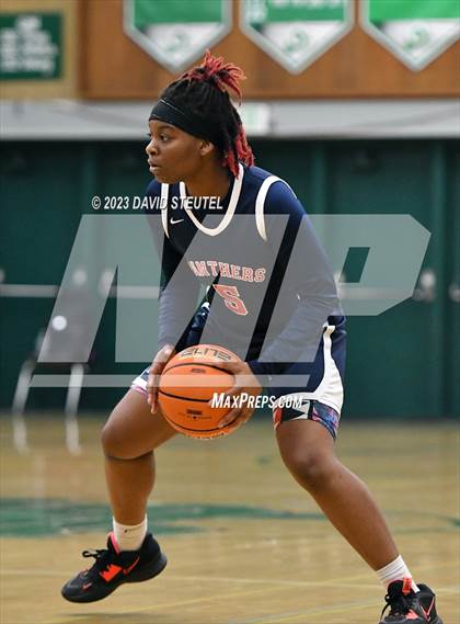 Thumbnail 2 in San Joaquin Memorial vs. Folsom (St. Mary's Stockton MLK Showcase) photogallery.