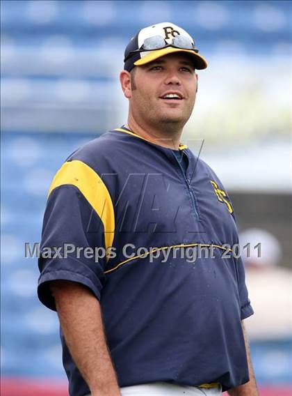 Thumbnail 2 in Levittown Division vs. Pittsford Sutherland (NYSPHSAA Class A Semifinal) photogallery.