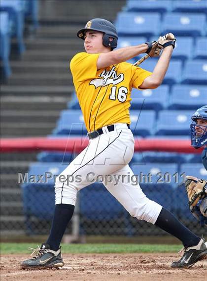 Thumbnail 3 in Levittown Division vs. Pittsford Sutherland (NYSPHSAA Class A Semifinal) photogallery.