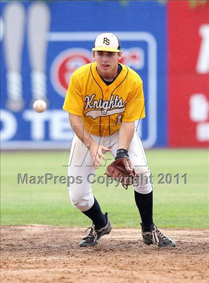 Thumbnail 2 in Levittown Division vs. Pittsford Sutherland (NYSPHSAA Class A Semifinal) photogallery.