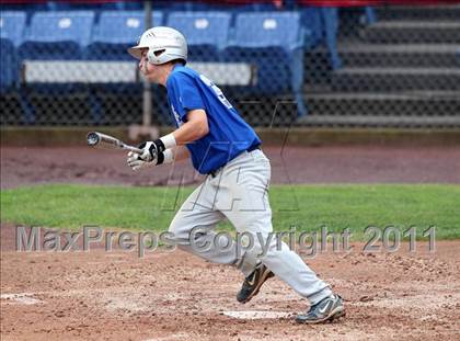 Thumbnail 3 in Levittown Division vs. Pittsford Sutherland (NYSPHSAA Class A Semifinal) photogallery.