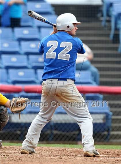 Thumbnail 1 in Levittown Division vs. Pittsford Sutherland (NYSPHSAA Class A Semifinal) photogallery.