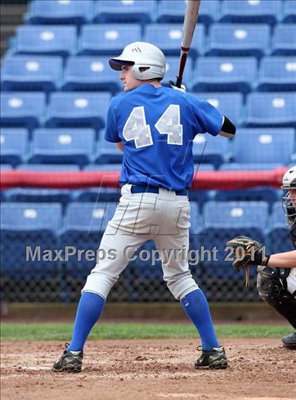 Thumbnail 3 in Levittown Division vs. Pittsford Sutherland (NYSPHSAA Class A Semifinal) photogallery.