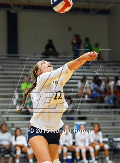 Thumbnail 2 in Richardson vs. Prestonwood Christian photogallery.