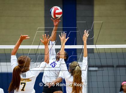 Thumbnail 1 in Richardson vs. Prestonwood Christian photogallery.