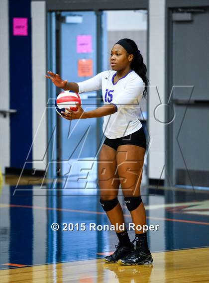 Thumbnail 1 in Richardson vs. Prestonwood Christian photogallery.