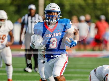 Thumbnail 1 in Walton vs Kell (scrimmage) photogallery.