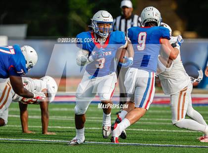 Thumbnail 3 in Walton vs Kell (scrimmage) photogallery.