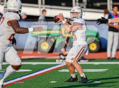 Thumbnail 1 in Walton vs Kell (scrimmage) photogallery.