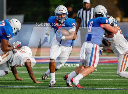 Thumbnail 2 in Walton vs Kell (scrimmage) photogallery.