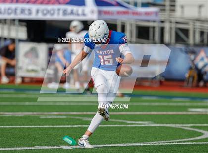 Thumbnail 1 in Walton vs Kell (scrimmage) photogallery.