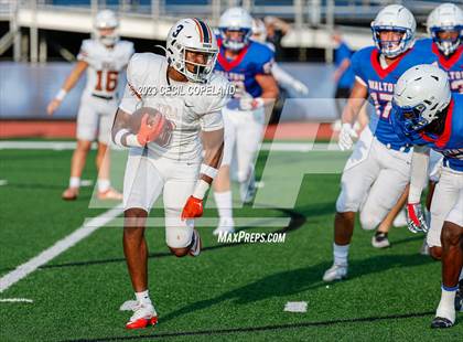 Thumbnail 3 in Walton vs Kell (scrimmage) photogallery.