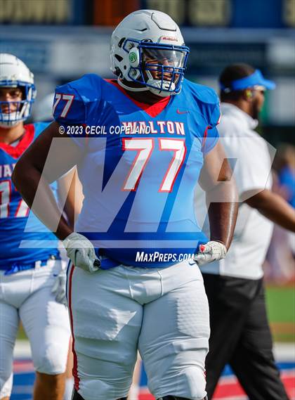 Thumbnail 3 in Walton vs Kell (scrimmage) photogallery.