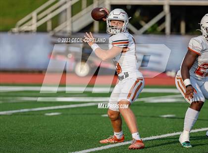 Thumbnail 2 in Walton vs Kell (scrimmage) photogallery.
