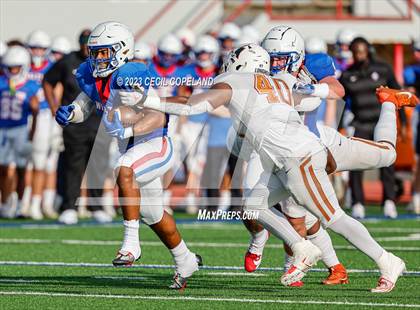Thumbnail 2 in Walton vs Kell (scrimmage) photogallery.