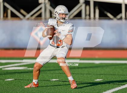 Thumbnail 1 in Walton vs Kell (scrimmage) photogallery.
