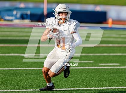 Thumbnail 3 in Walton vs Kell (scrimmage) photogallery.