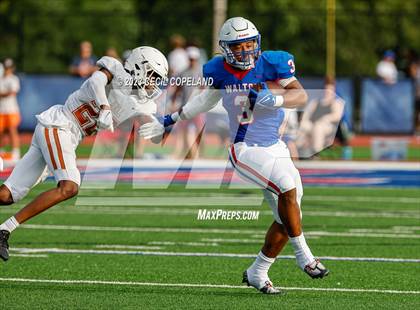 Thumbnail 3 in Walton vs Kell (scrimmage) photogallery.