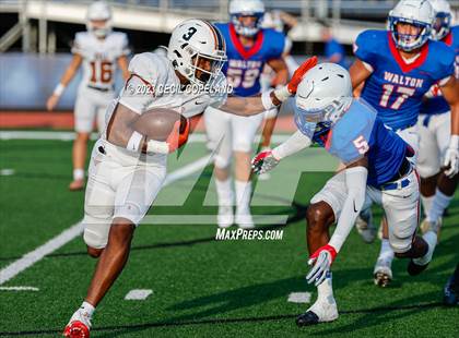 Thumbnail 1 in Walton vs Kell (scrimmage) photogallery.