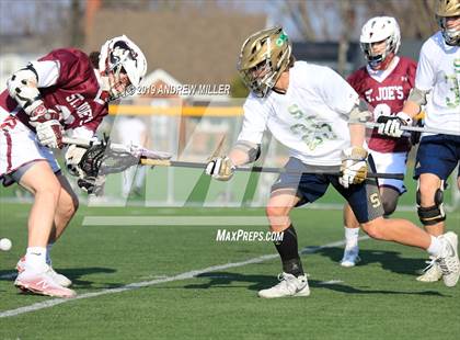 Thumbnail 2 in St. Joseph's Collegiate Institute vs. Salesianum photogallery.