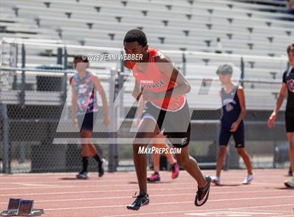 Thumbnail 1 in Skyhawk Invitational (Track) photogallery.