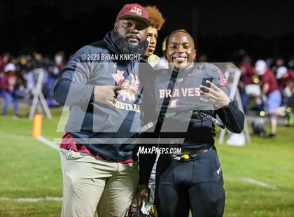 Thumbnail 1 in Lake Gibson vs. Braden River (FHSAA Class 6A Regional Playoff) photogallery.