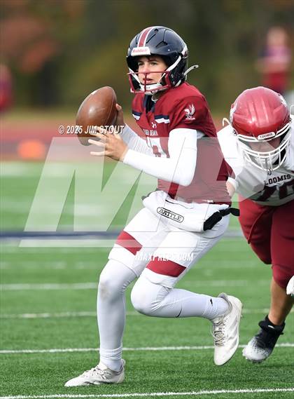 Thumbnail 3 in JV: Loomis @ Avon Old Farms photogallery.