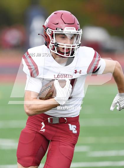 Thumbnail 1 in JV: Loomis @ Avon Old Farms photogallery.