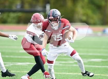 Thumbnail 2 in JV: Loomis @ Avon Old Farms photogallery.