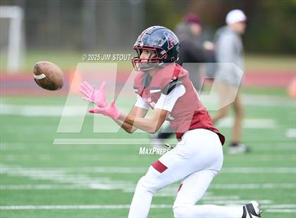 Thumbnail 2 in JV: Loomis @ Avon Old Farms photogallery.