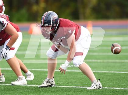 Thumbnail 2 in JV: Loomis @ Avon Old Farms photogallery.