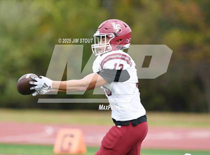 Thumbnail 2 in JV: Loomis @ Avon Old Farms photogallery.