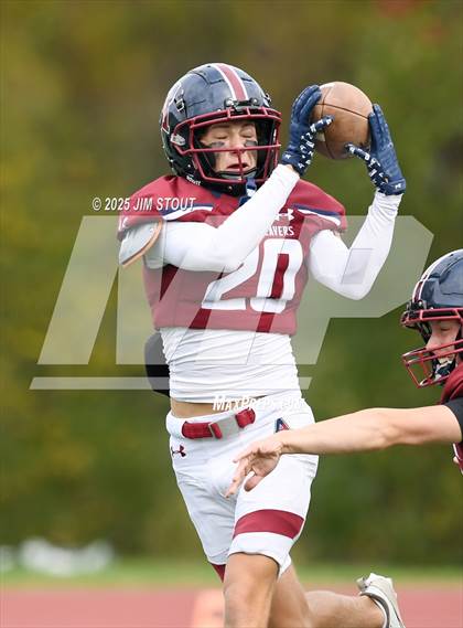 Thumbnail 1 in JV: Loomis @ Avon Old Farms photogallery.