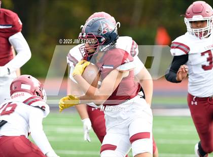 Thumbnail 2 in JV: Loomis @ Avon Old Farms photogallery.