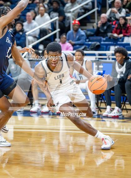 Thumbnail 1 in Long Island Lutheran vs Brewster Academy (Bob McKillop Invitational) photogallery.