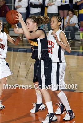 Thumbnail 3 in Mission Prep vs. Pacific Hills (CIF SoCal D5 Final) photogallery.