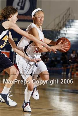 Thumbnail 2 in Mission Prep vs. Pacific Hills (CIF SoCal D5 Final) photogallery.